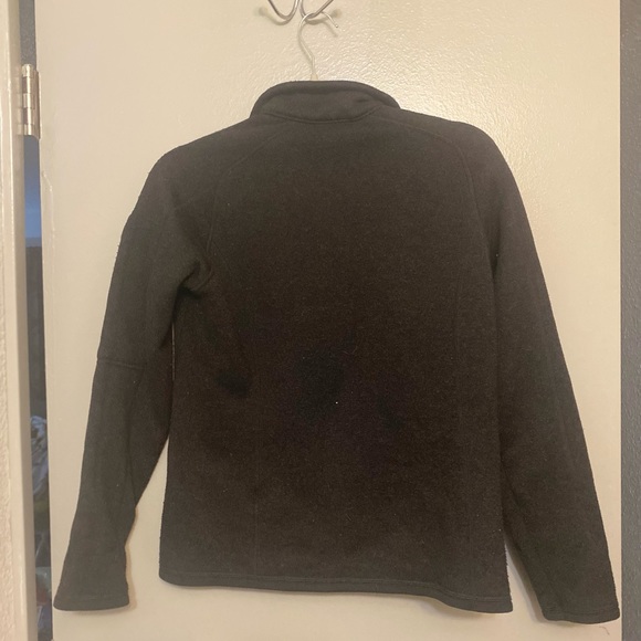 Patagonia zip up jacket - Picture 3 of 3